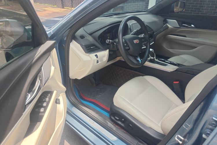 Used Cadillac CT4 2023 25T Fashion Edition Driver Seat