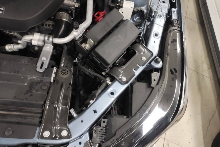 Used Cadillac CT4 2023 25T Fashion Edition Engine Bay Left