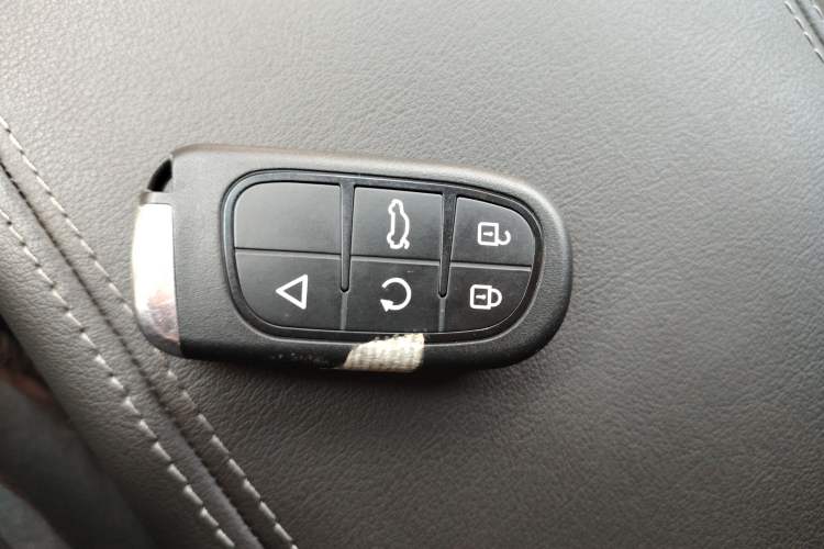 Used Cadillac CT4 2023 28T Luxury Version Interior 1