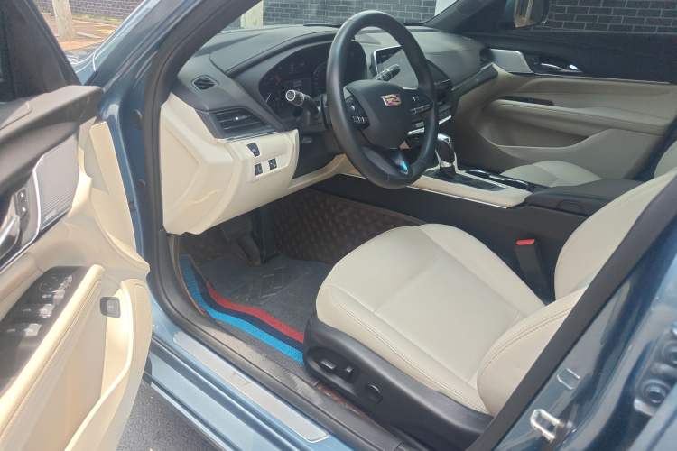 Used Cadillac CT4 2023 25T Fashion Edition Left Rear Seat