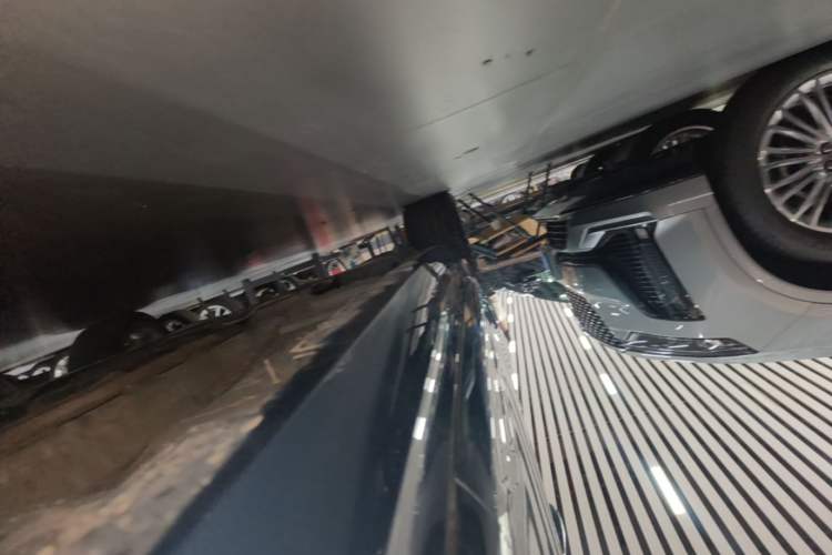 Used Cadillac CT4 2023 25T Luxury Model Right Side Sill