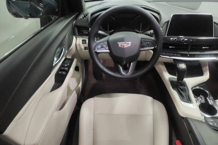 Used Cadillac CT4 2023 25T Fashion Edition Steering Wheel