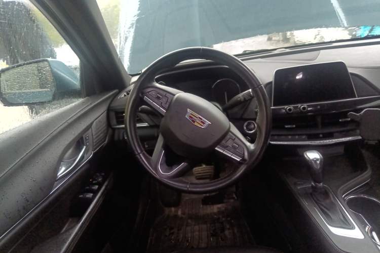Used Cadillac CT4 2023 25T Fashion Edition Steering Wheel