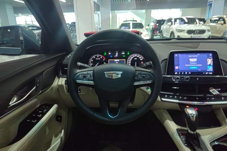 Used Cadillac CT4 2023 25T Fashion Edition Steering Wheel