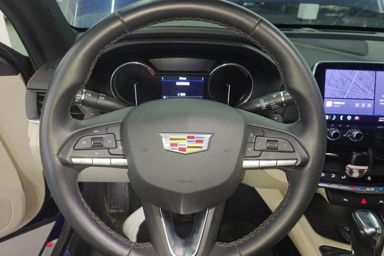 Used Cadillac CT4 2023 25T Luxury Model Steering Wheel