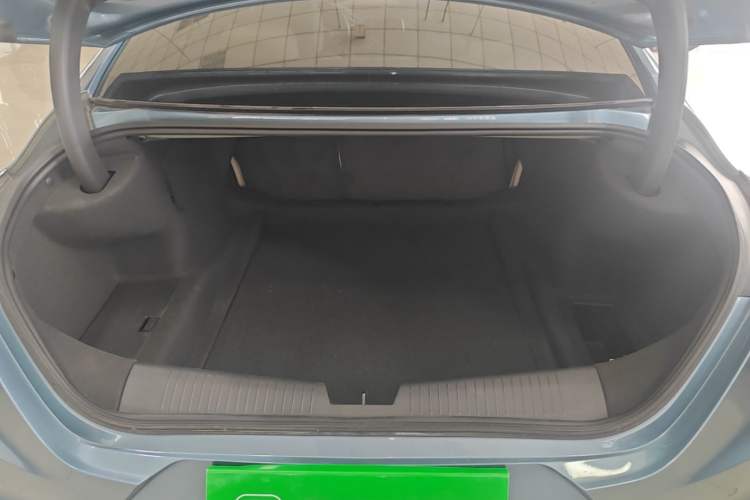 Used Cadillac CT4 2023 25T Fashion Edition Trunk