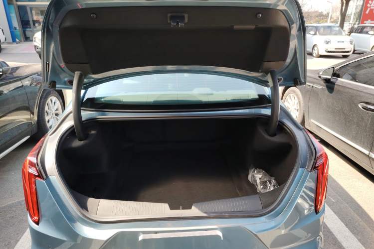 Used Cadillac CT4 2023 28T Luxury Version Trunk