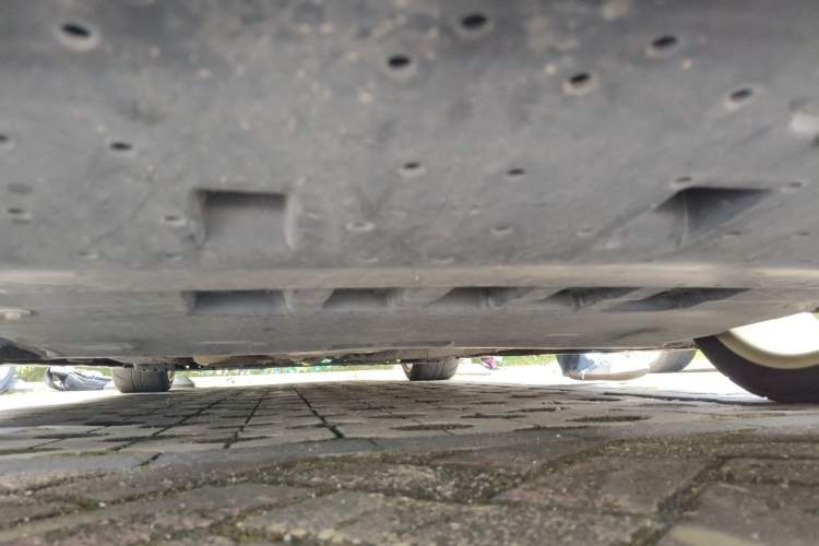 Used Cadillac CT4 2023 28T Luxury Version Chassis Front