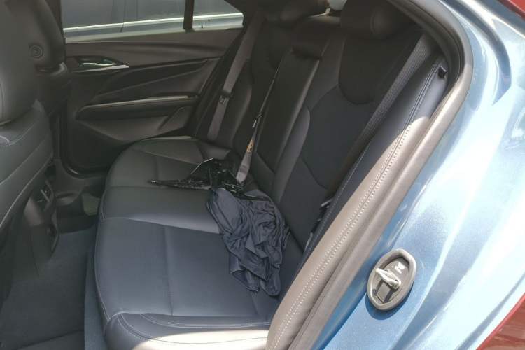 Used Cadillac CT4 2023 28T Luxury Version Left Rear Seat