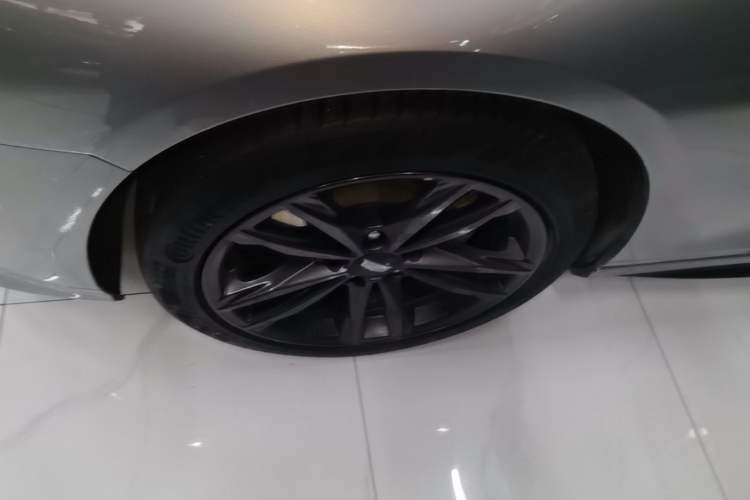 Used Cadillac CT4 2023 25T Luxury Model Left Front Wheel Hub