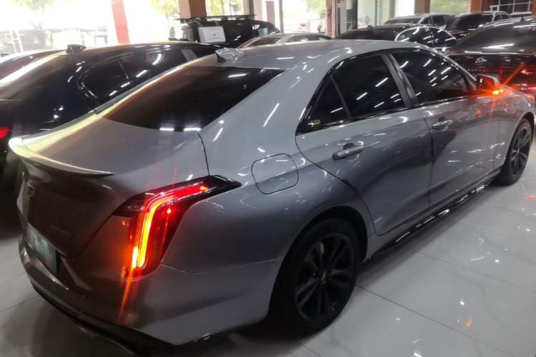 Used Cadillac CT4 2023 25T Luxury Model Rear Right 45 Deg