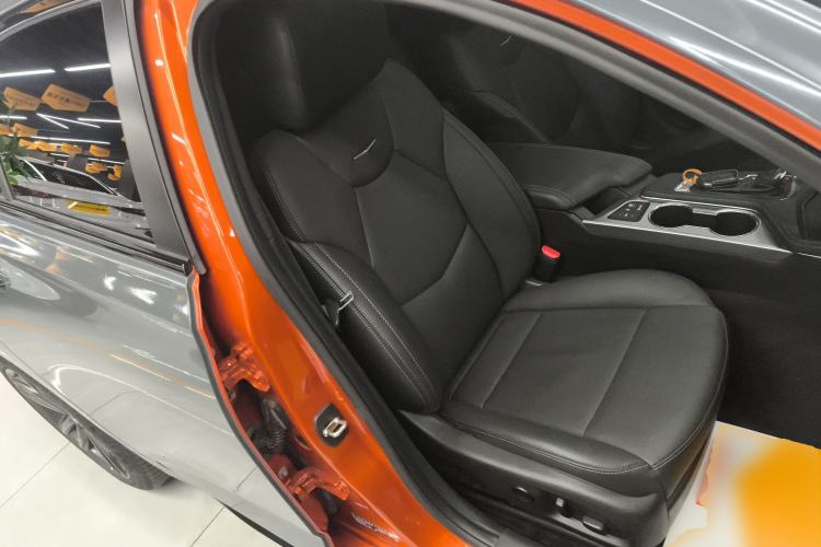 Used Cadillac CT4 2023 25T Luxury Model Right Front Seat