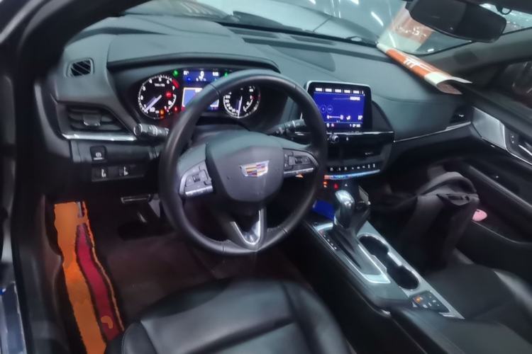 Used Cadillac CT4 2023 25T Luxury Model Steering Wheel