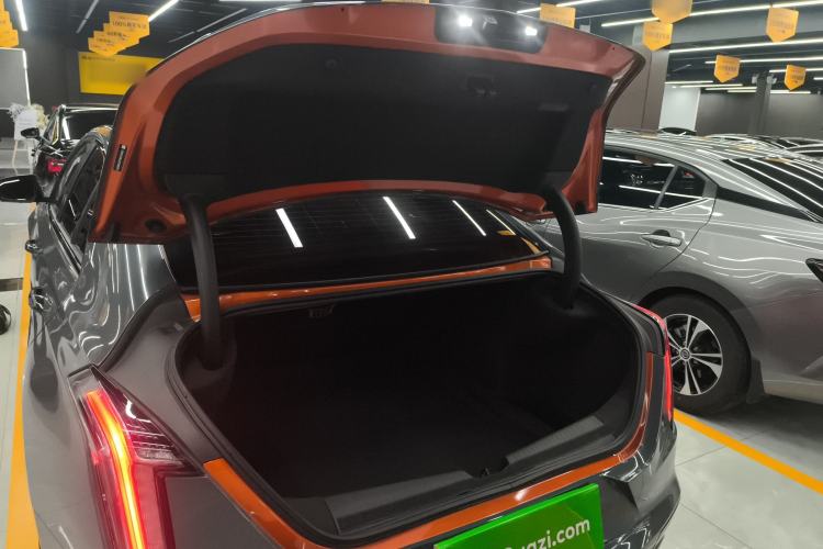 Used Cadillac CT4 2023 25T Luxury Model Trunk