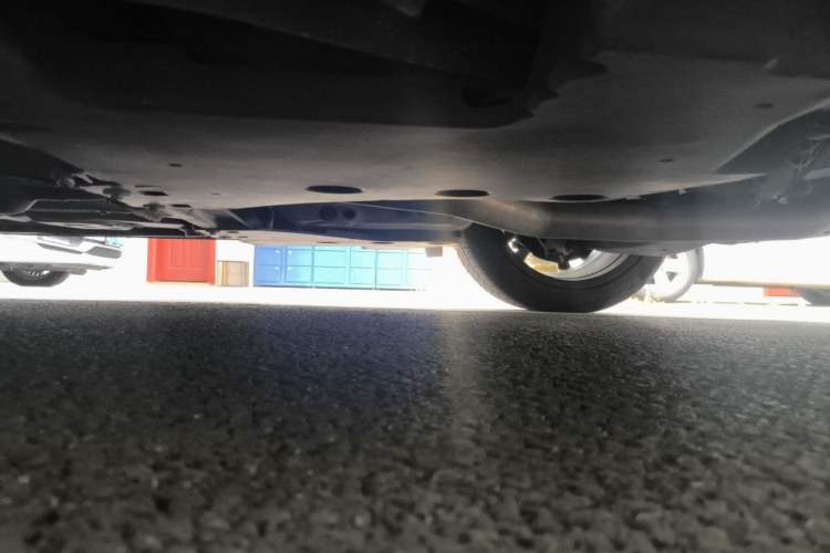 Used Cadillac CT4 2023 25T Luxury Model Chassis Rear Left