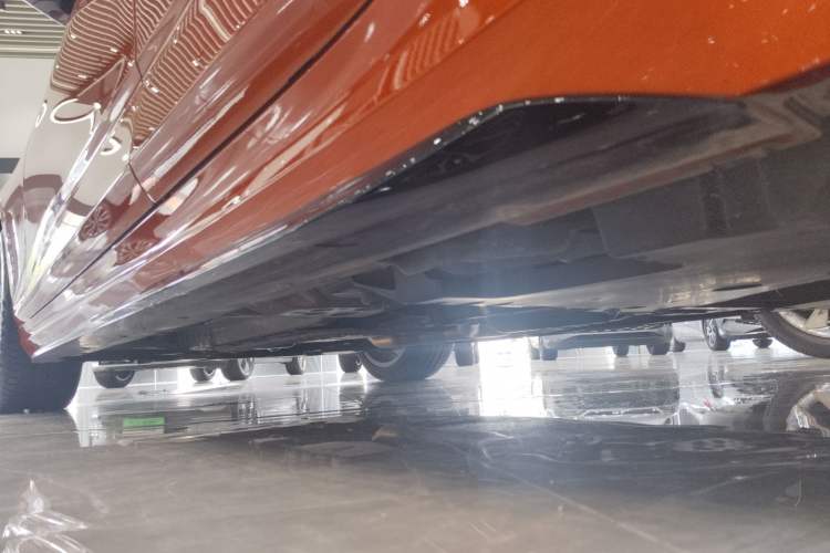 Used Cadillac CT4 2023 25T Luxury Model Left Side Sill