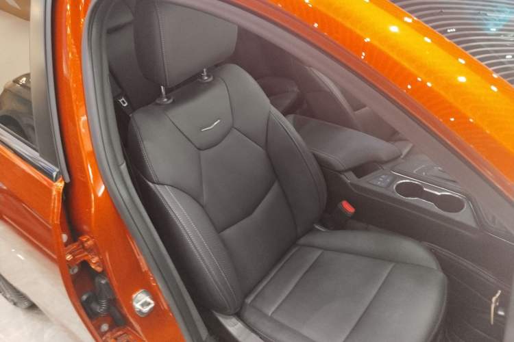 Used Cadillac CT4 2023 25T Luxury Model Right Front Seat