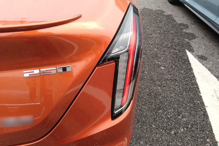 Used Cadillac CT4 2023 25T Luxury Model Right Rear Taillight