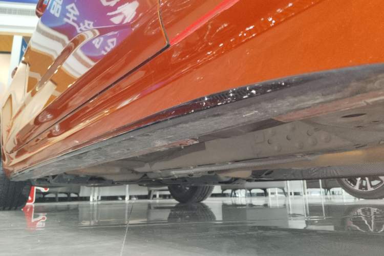 Used Cadillac CT4 2023 25T Luxury Model Right Side Sill