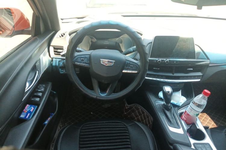 Used Cadillac CT4 2023 25T Luxury Model Steering Wheel