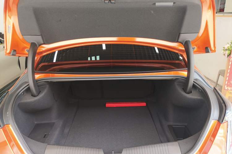 Used Cadillac CT4 2023 25T Luxury Model Trunk