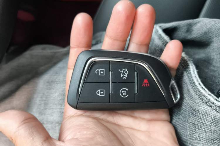 Used Cadillac CT4 2023 25T Luxury Model Vehicle Key
