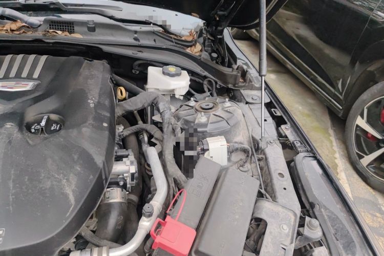 Used Cadillac CT4 2023 25T Luxury Model Engine Bay Left
