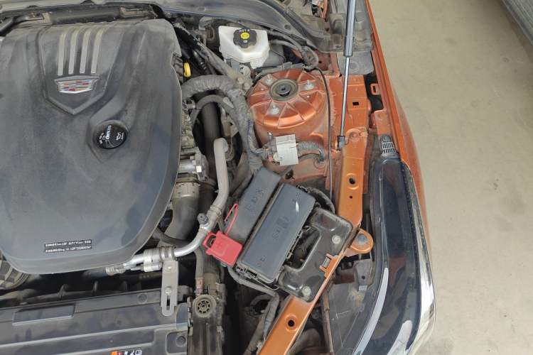 Used Cadillac CT4 2023 25T Luxury Model Engine Bay Left