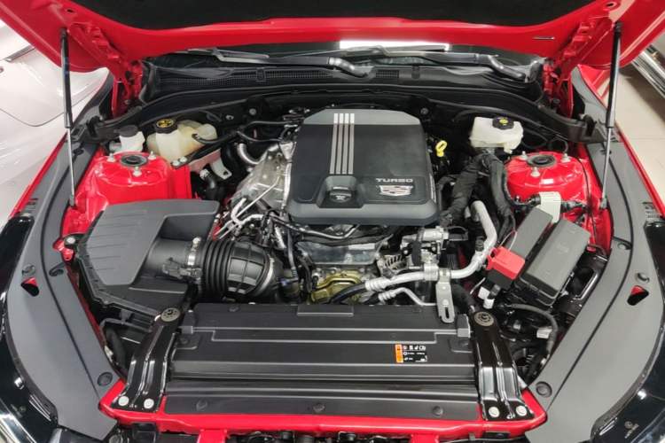 Used Cadillac CT4 2023 28T Prestige Model Engine Bay