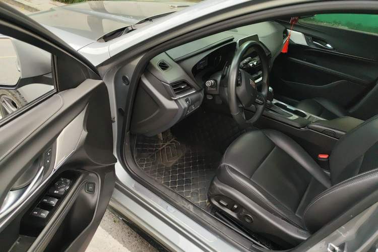 Used Cadillac CT4 2023 25T Luxury Model Driver Seat