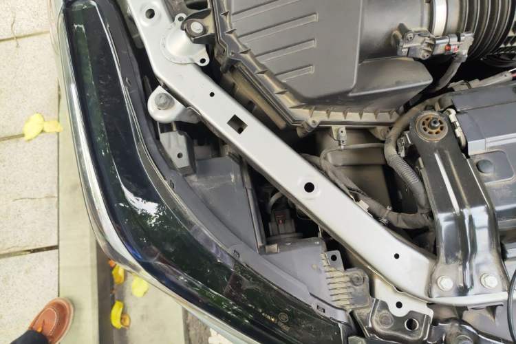 Used Cadillac CT4 2023 25T Luxury Model Engine Bay Right