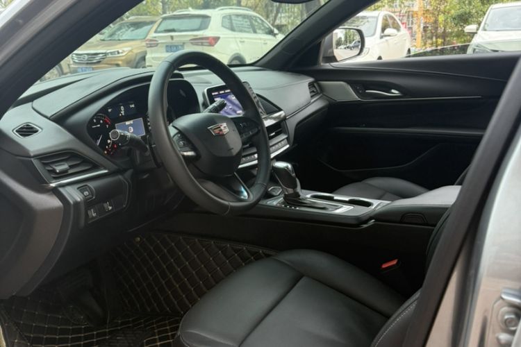 Used Cadillac CT4 2023 25T Luxury Model Exterior 7