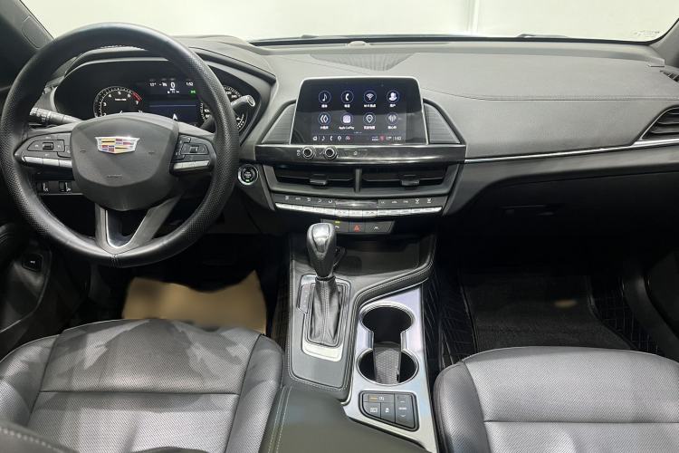 Used Cadillac CT4 2023 25T Luxury Model Interior 7