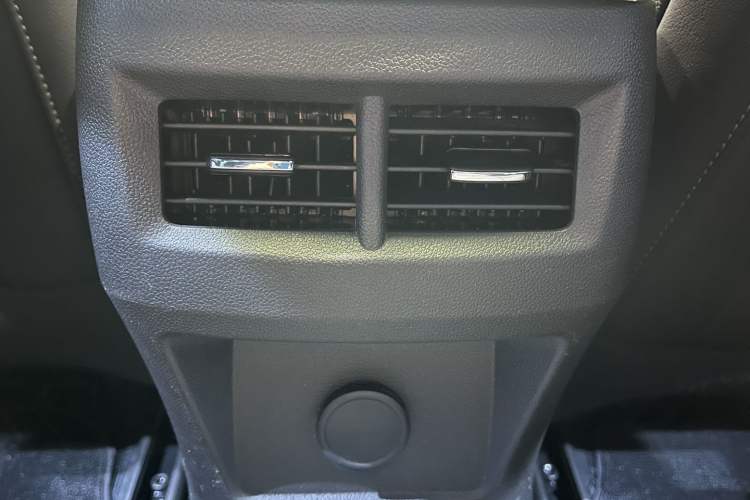 Used Cadillac CT4 2023 25T Luxury Model Interior 8