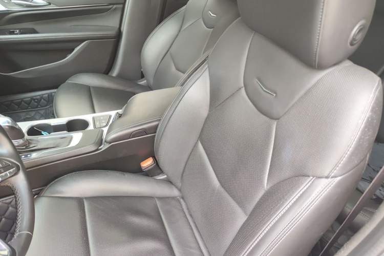 Used Cadillac CT4 2023 25T Luxury Model Left Front Seat
