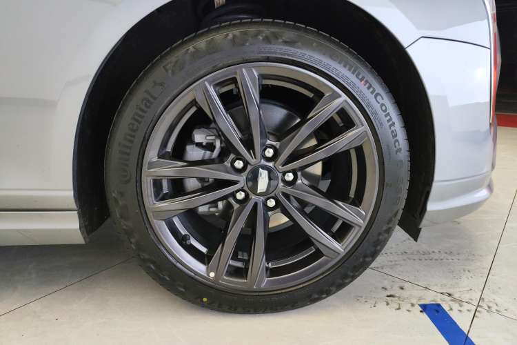 Used Cadillac CT4 2023 25T Luxury Model Left Front Wheel Hub
