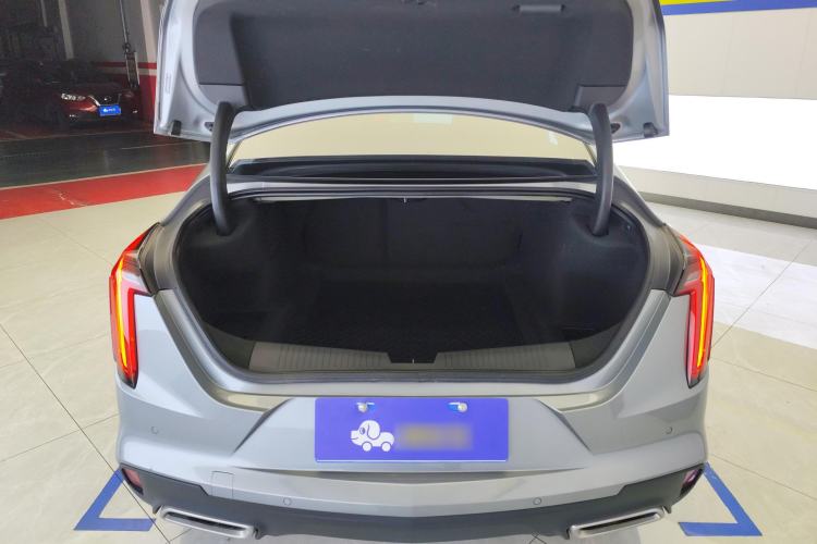 Used Cadillac CT4 2023 25T Luxury Model Trunk