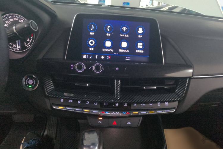 Used Cadillac CT4 2023 25T Luxury Model Audio And AC Panel