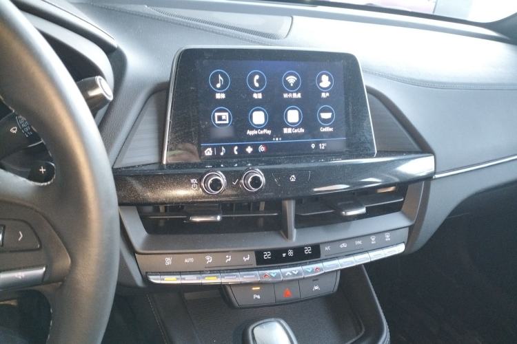 Used Cadillac CT4 2023 25T Luxury Model Audio And AC Panel