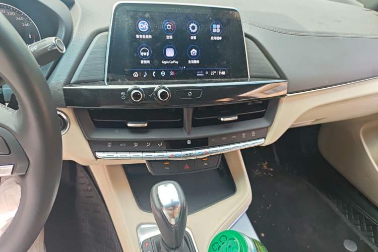 Used Cadillac CT4 2023 25T Luxury Model Audio And AC Panel