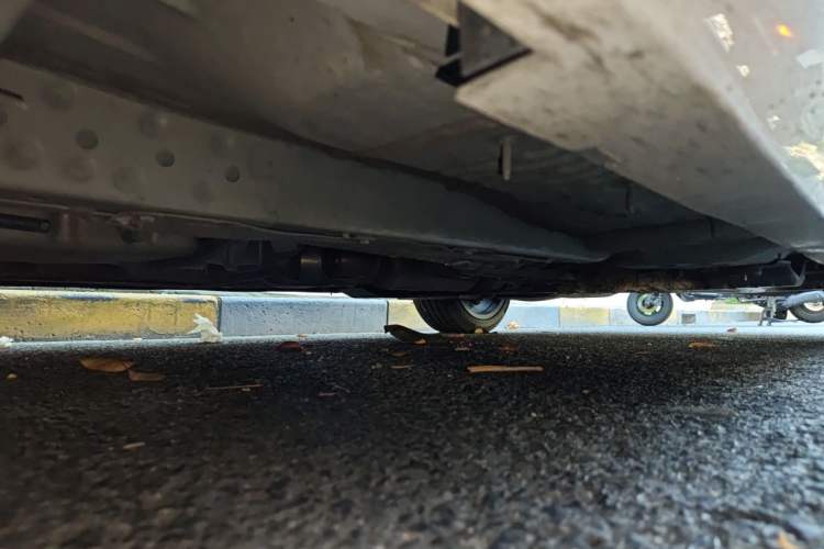 Used Cadillac CT4 2023 28T Luxury Version Chassis Front Left