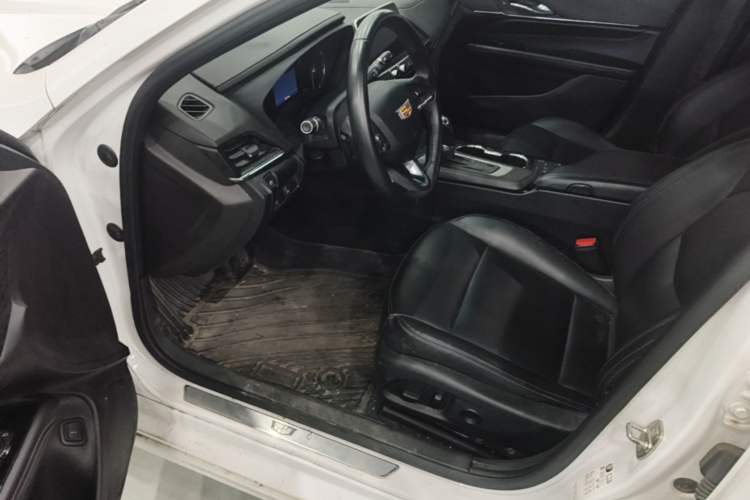 Used Cadillac CT4 2023 25T Luxury Model Driver Seat