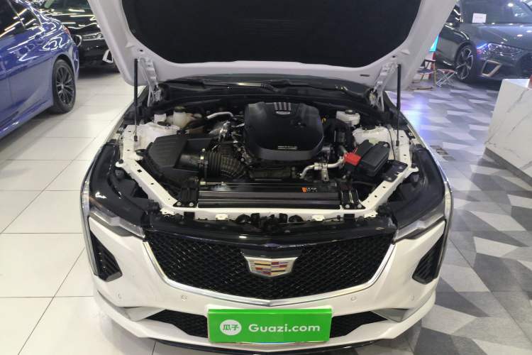 Used Cadillac CT4 2023 25T Luxury Model Engine Bay