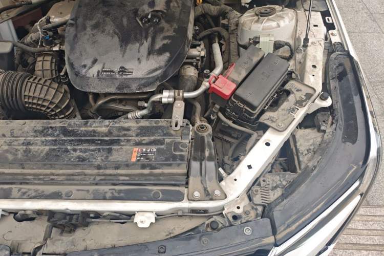 Used Cadillac CT4 2023 25T Fashion Edition Engine Bay Left