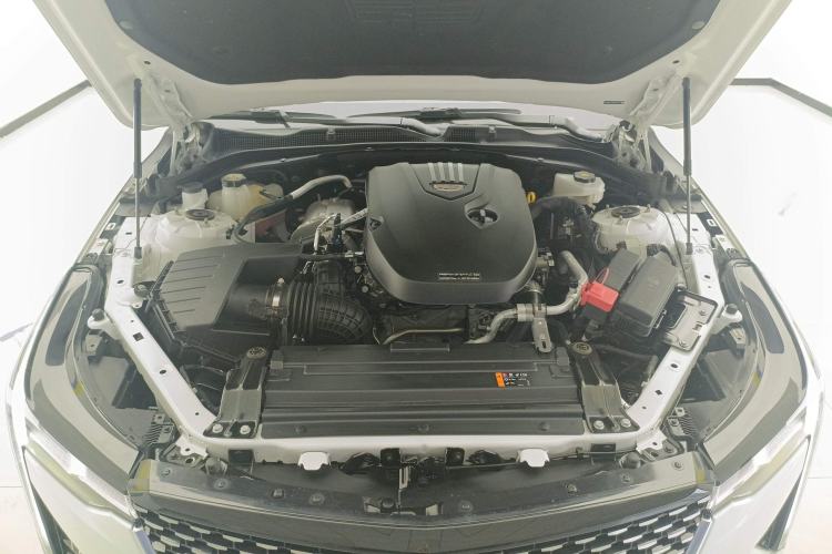 Used Cadillac CT4 2023 25T Luxury Model Engine Bay
