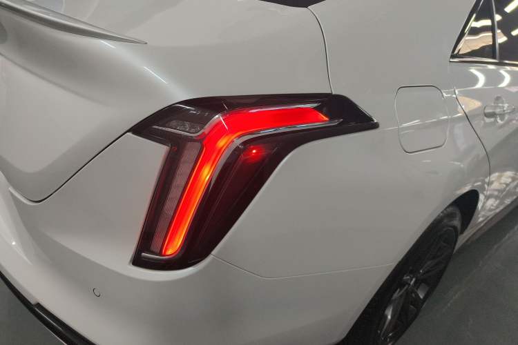 Used Cadillac CT4 2023 25T Luxury Model Exterior 6