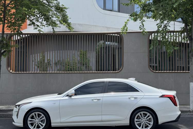 Used Cadillac CT4 2023 25T Fashion Edition Exterior 6