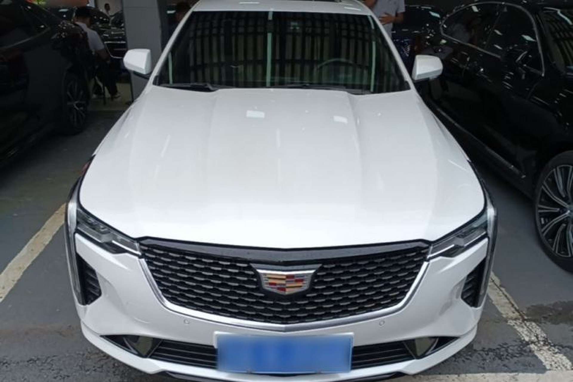 Used Cadillac CT4 2023 28T Luxury Version Front