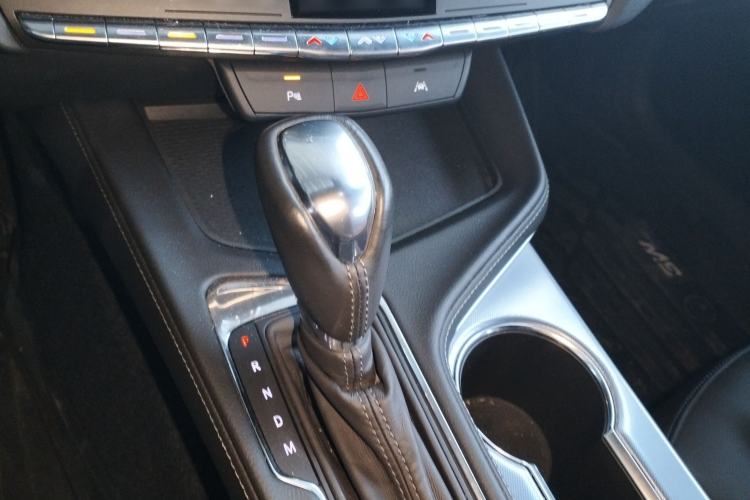 Used Cadillac CT4 2023 25T Luxury Model Gear Lever