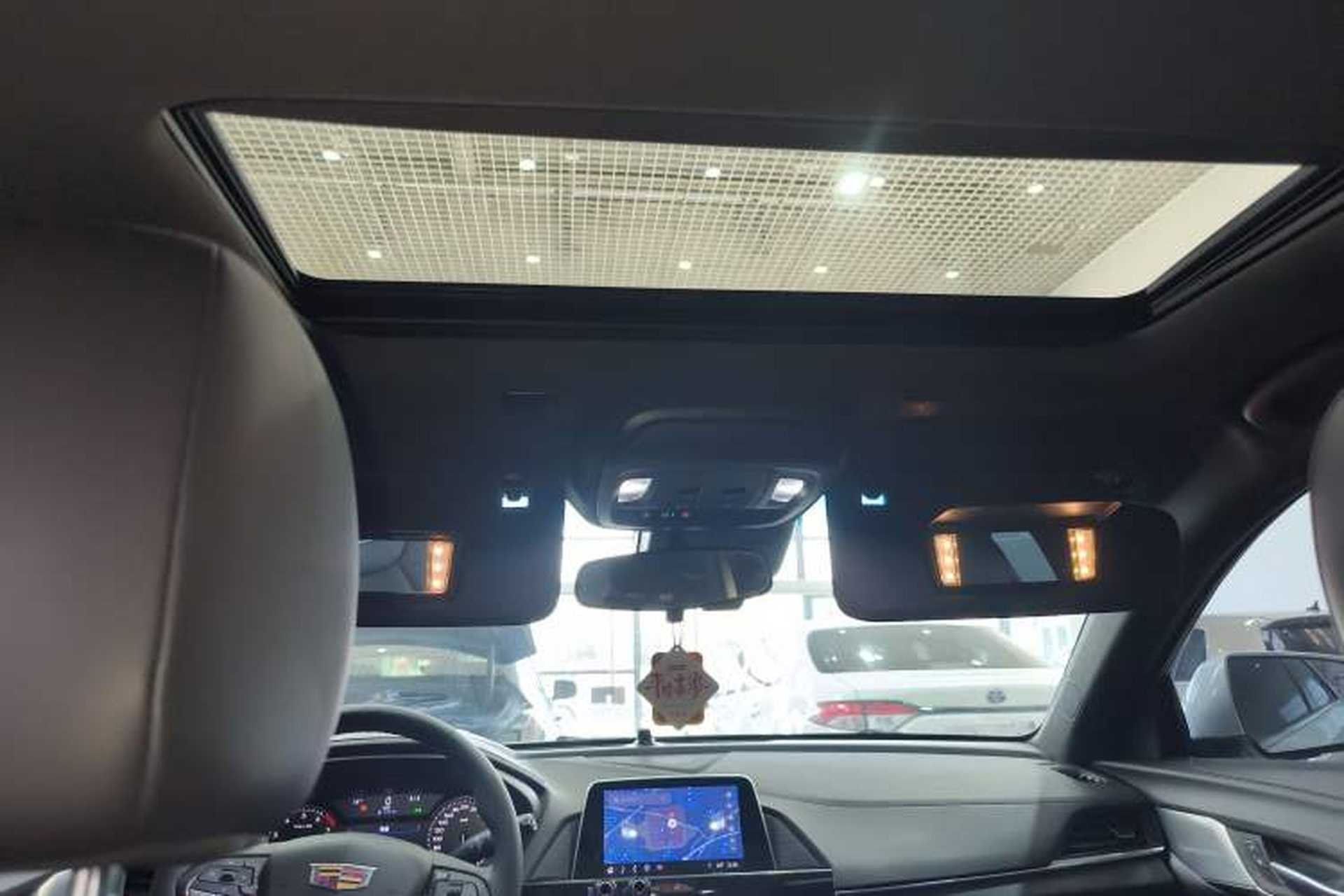 Used Cadillac CT4 2023 25T Luxury Model Headliner